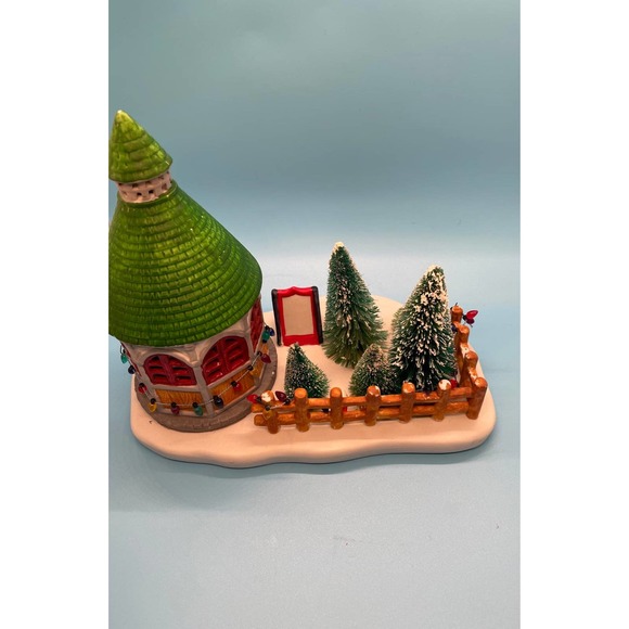 Lemax Porcelain holiday decor - Picture 4 of 5